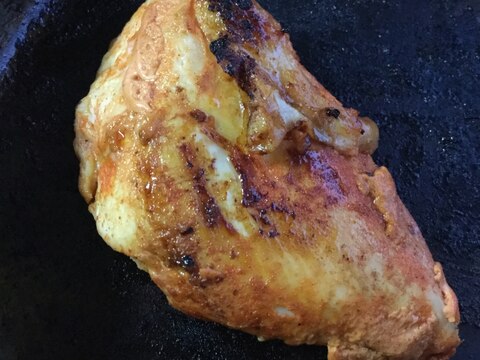 鶏胸肉のピリ辛焼き